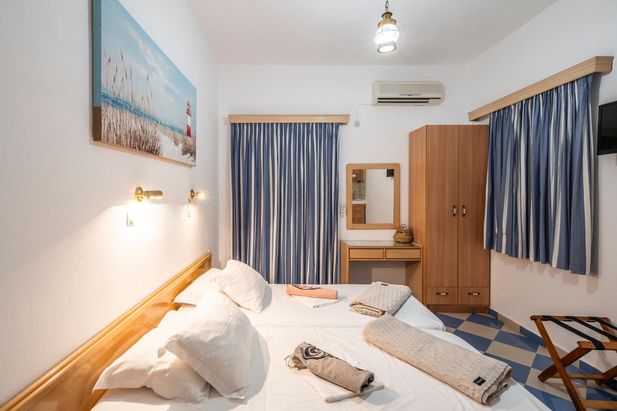 Bofor Studios & Rooms Livadakia Kamer foto