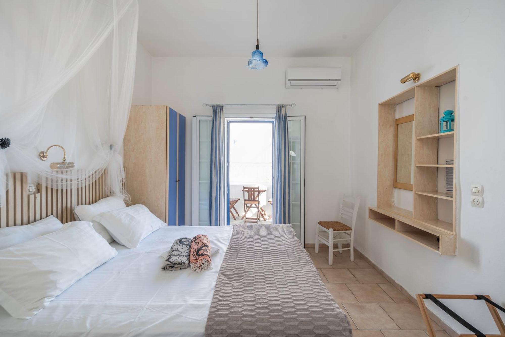 Bofor Studios & Rooms Livadakia Kamer foto